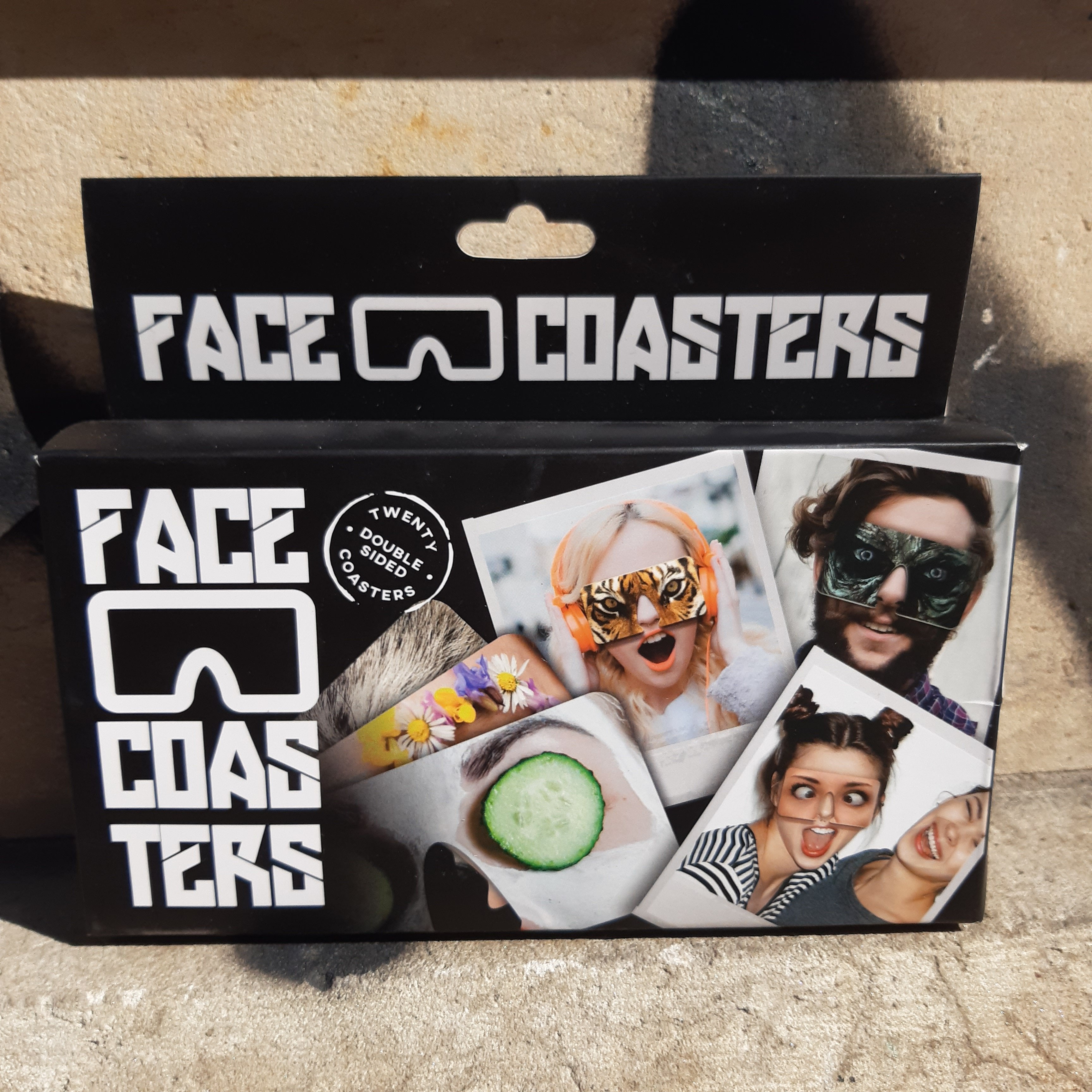 face coasters - Untersetzer und Maske