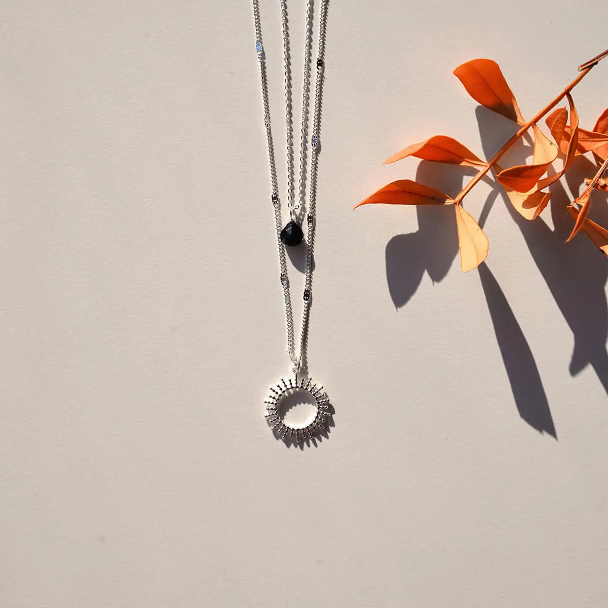 Necklace sun black silver – always sparkle. (Halskette)