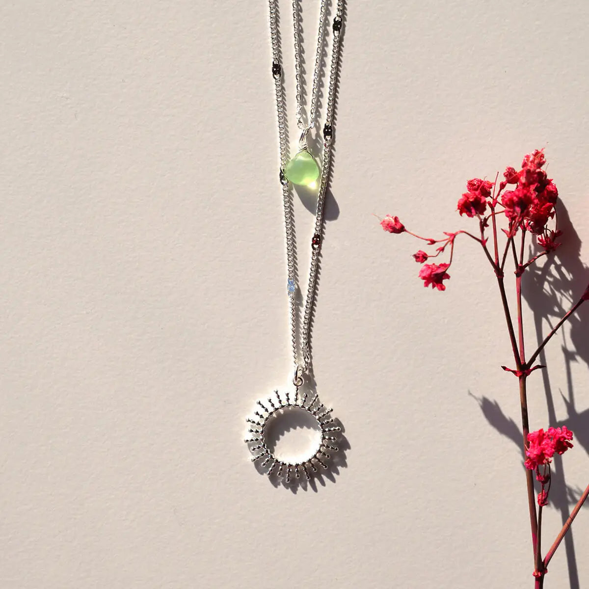 Necklace sun green silver – No words. (Halskette)