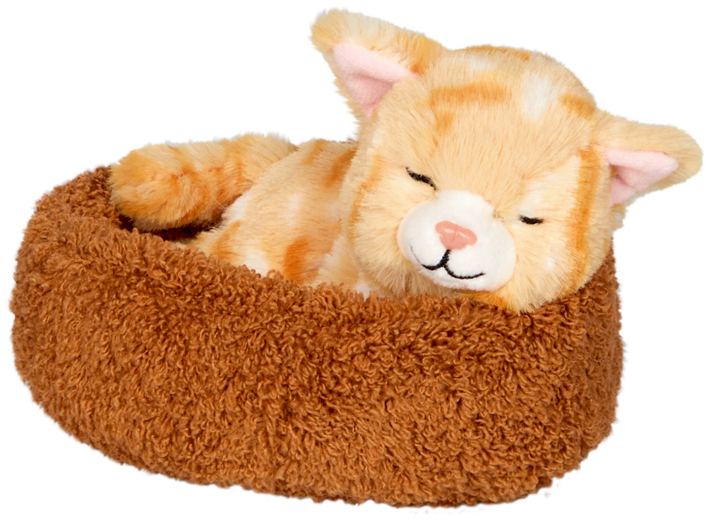 Kuscheltier Schlafende Katze Chloe im Korb